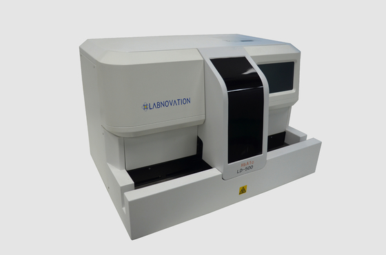 Minimaler HPLC HbA1c HbA1c-Analysator Labnovation 5 Analysator ausgerüstet mit Autoloader